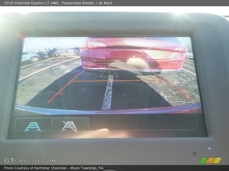 Pepperdust Metallic / Jet Black 2018 Chevrolet Equinox LT AWD