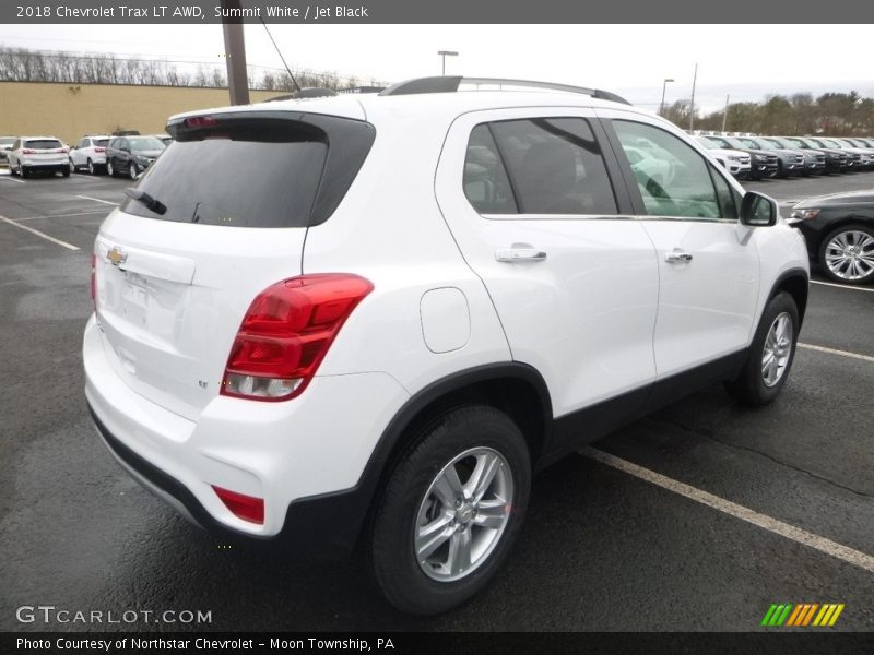 Summit White / Jet Black 2018 Chevrolet Trax LT AWD