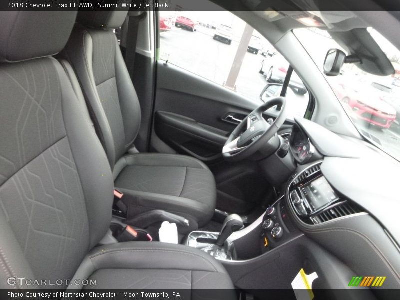 Summit White / Jet Black 2018 Chevrolet Trax LT AWD