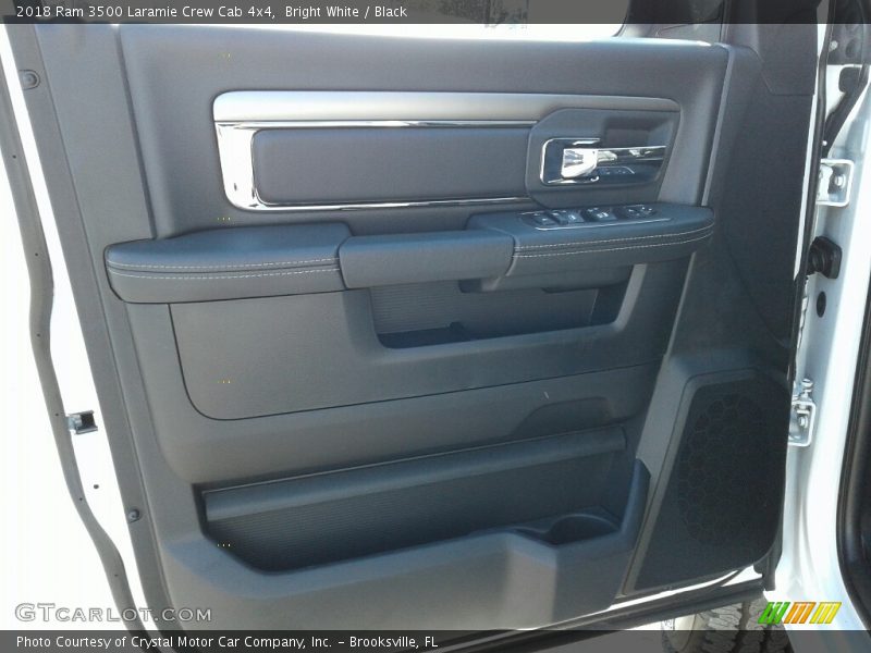 Bright White / Black 2018 Ram 3500 Laramie Crew Cab 4x4