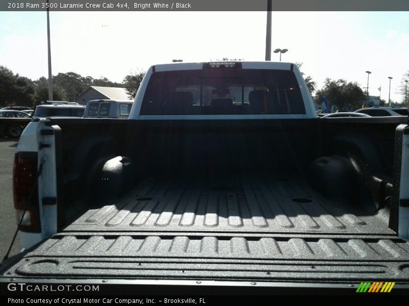 Bright White / Black 2018 Ram 3500 Laramie Crew Cab 4x4