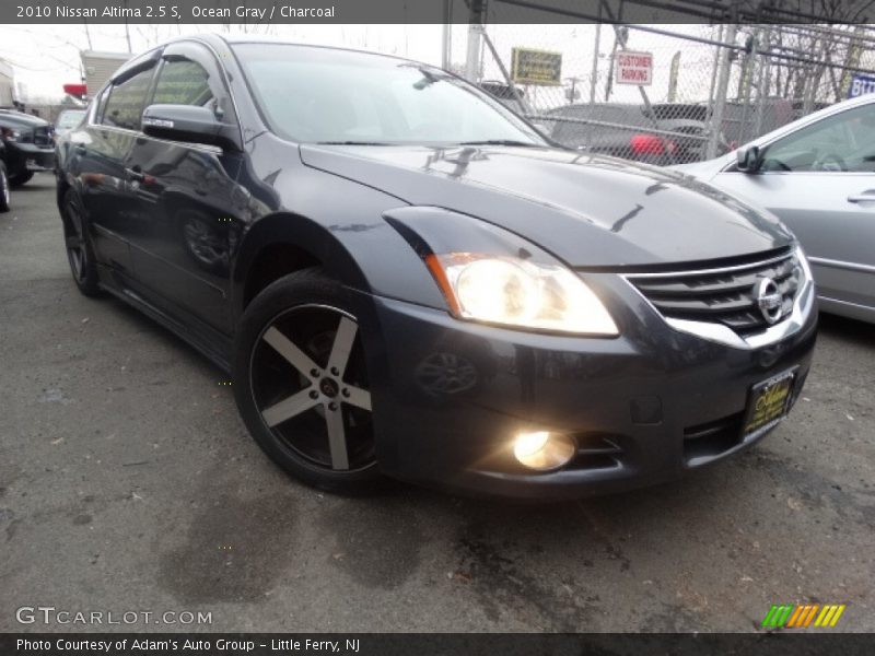 Ocean Gray / Charcoal 2010 Nissan Altima 2.5 S