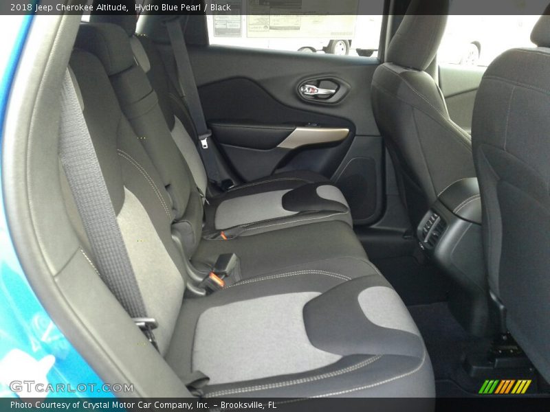 Hydro Blue Pearl / Black 2018 Jeep Cherokee Altitude
