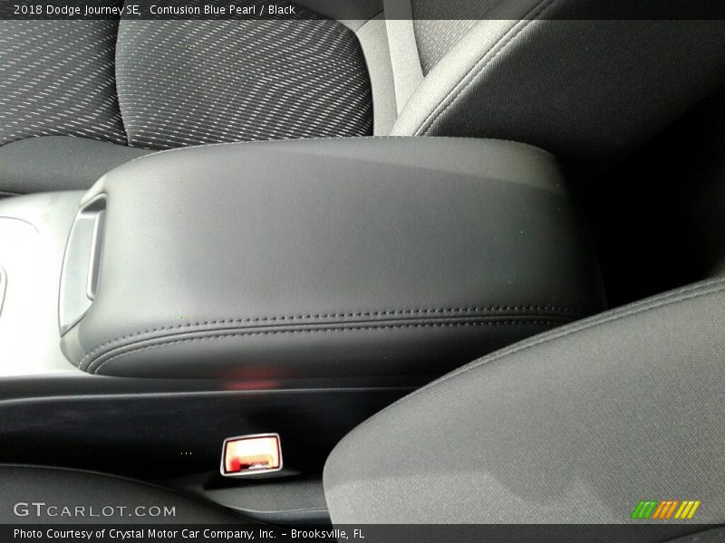 Contusion Blue Pearl / Black 2018 Dodge Journey SE