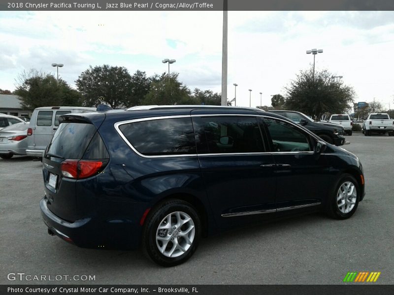Jazz Blue Pearl / Cognac/Alloy/Toffee 2018 Chrysler Pacifica Touring L