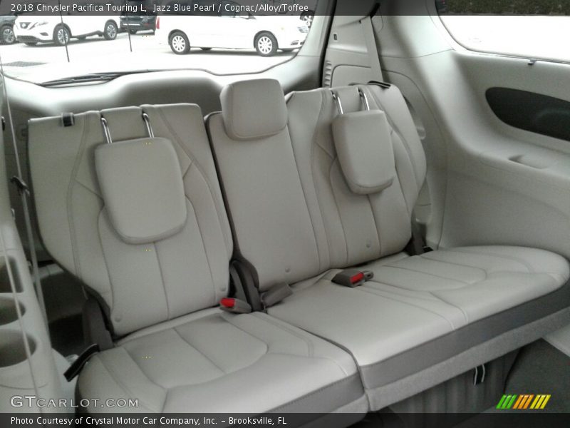 Jazz Blue Pearl / Cognac/Alloy/Toffee 2018 Chrysler Pacifica Touring L