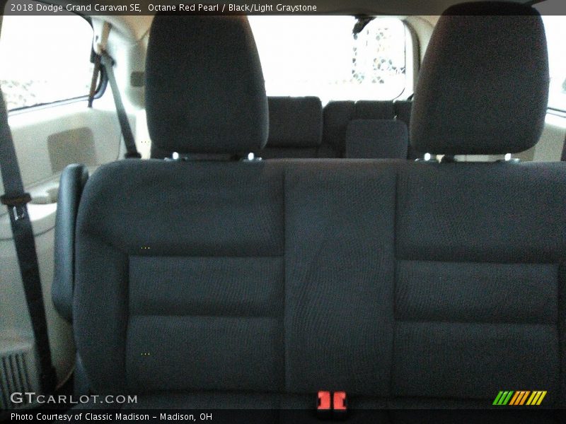 Octane Red Pearl / Black/Light Graystone 2018 Dodge Grand Caravan SE