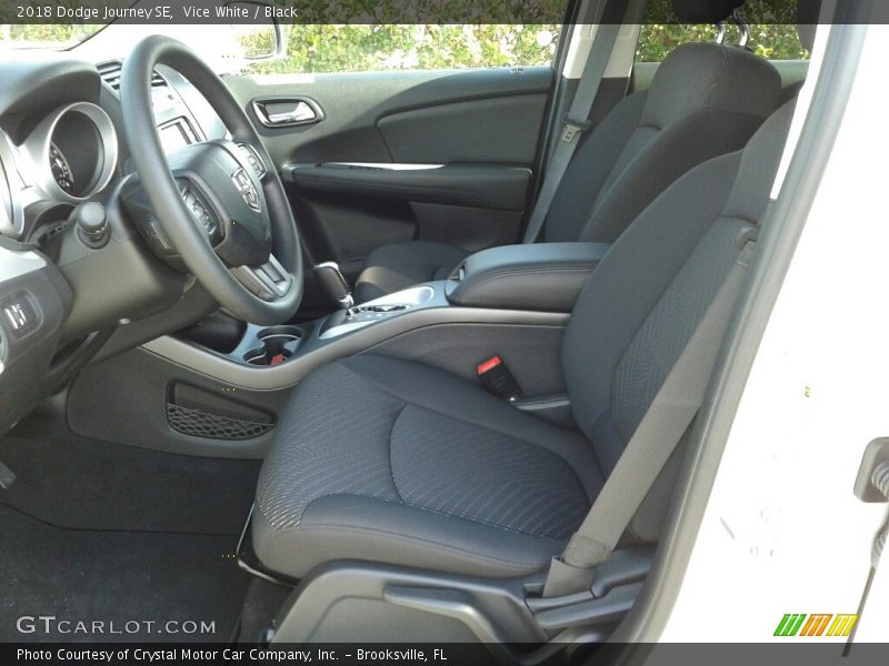 Vice White / Black 2018 Dodge Journey SE