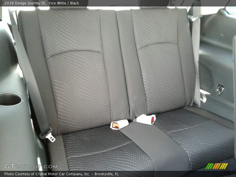 Vice White / Black 2018 Dodge Journey SE