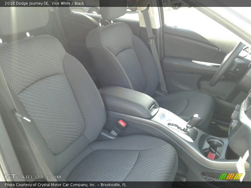 Vice White / Black 2018 Dodge Journey SE