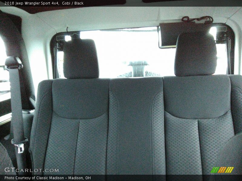 Gobi / Black 2018 Jeep Wrangler Sport 4x4