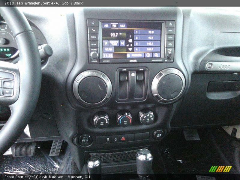 Gobi / Black 2018 Jeep Wrangler Sport 4x4