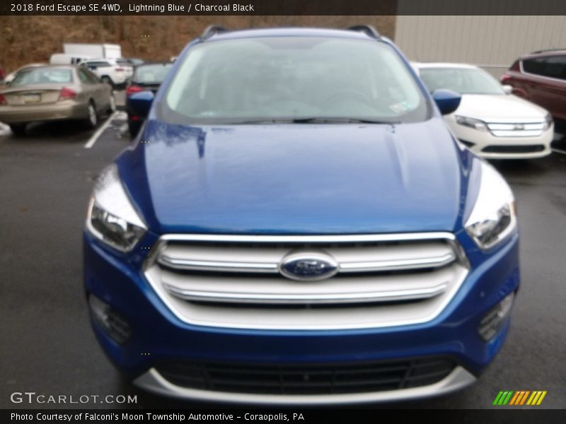 Lightning Blue / Charcoal Black 2018 Ford Escape SE 4WD