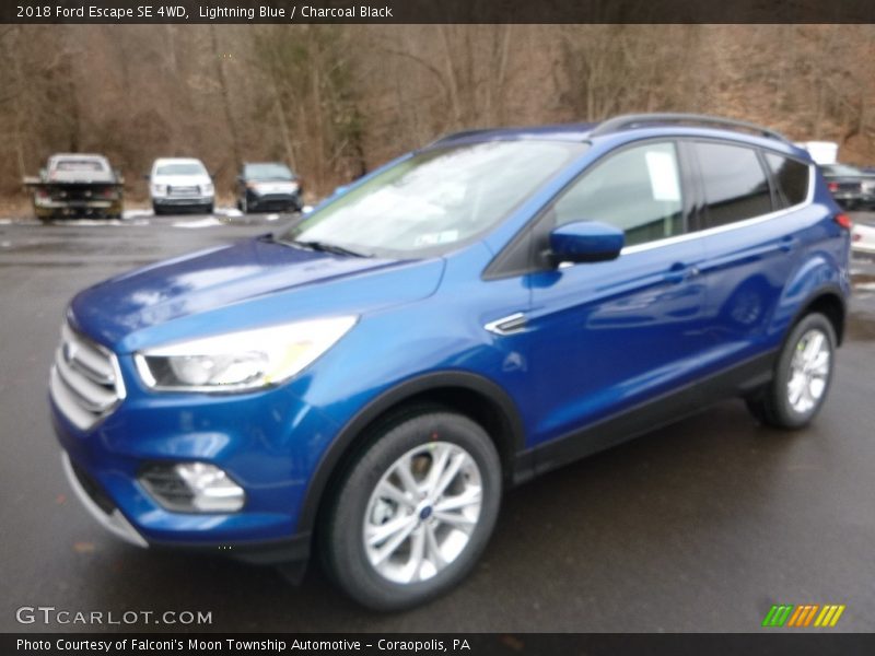 Lightning Blue / Charcoal Black 2018 Ford Escape SE 4WD