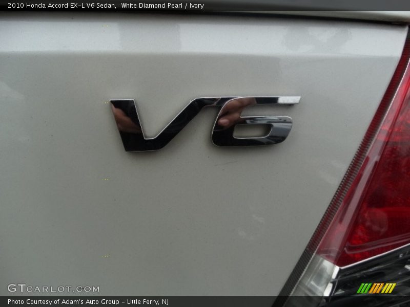 White Diamond Pearl / Ivory 2010 Honda Accord EX-L V6 Sedan