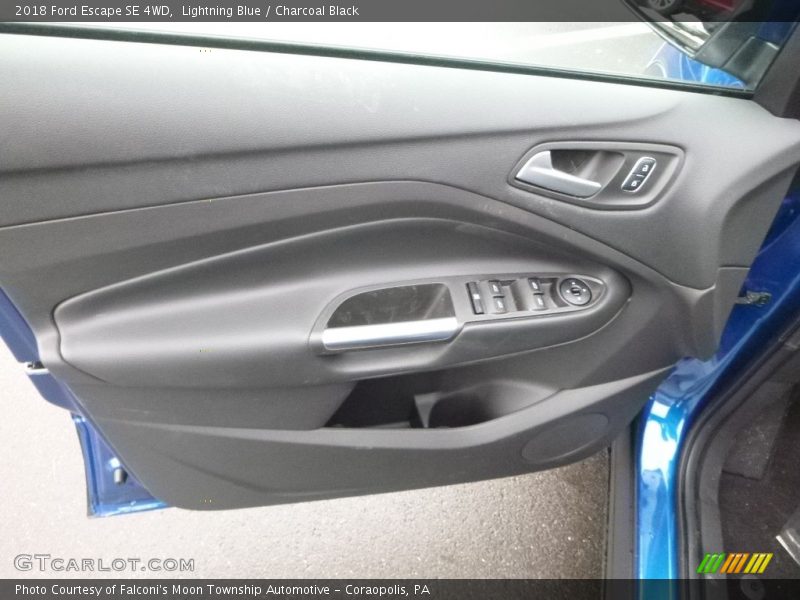 Lightning Blue / Charcoal Black 2018 Ford Escape SE 4WD