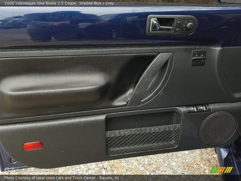 Shadow Blue / Grey 2006 Volkswagen New Beetle 2.5 Coupe