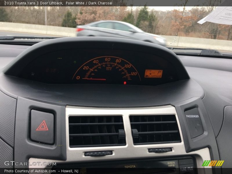 Polar White / Dark Charcoal 2010 Toyota Yaris 3 Door Liftback