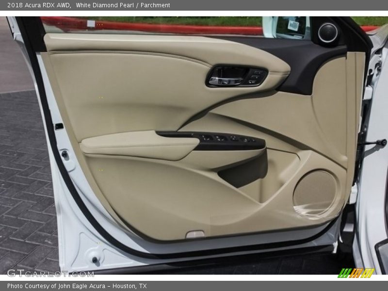 White Diamond Pearl / Parchment 2018 Acura RDX AWD