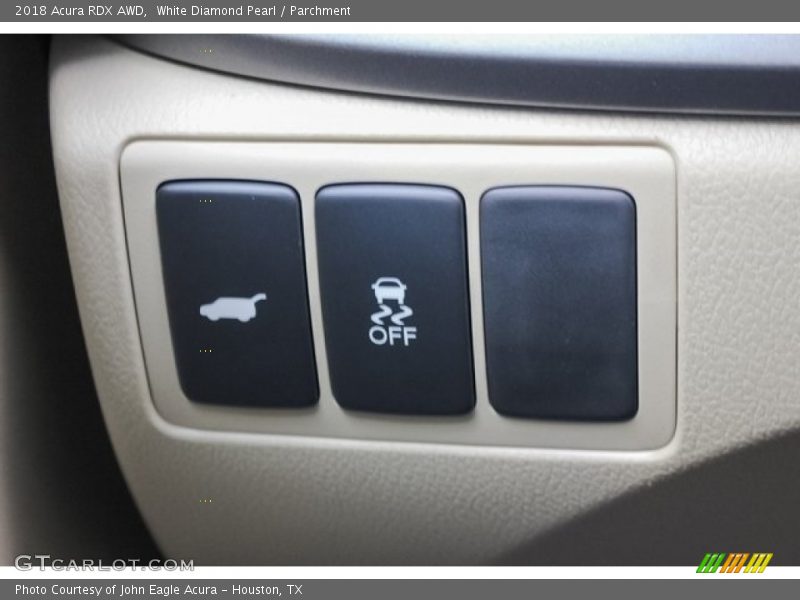 White Diamond Pearl / Parchment 2018 Acura RDX AWD