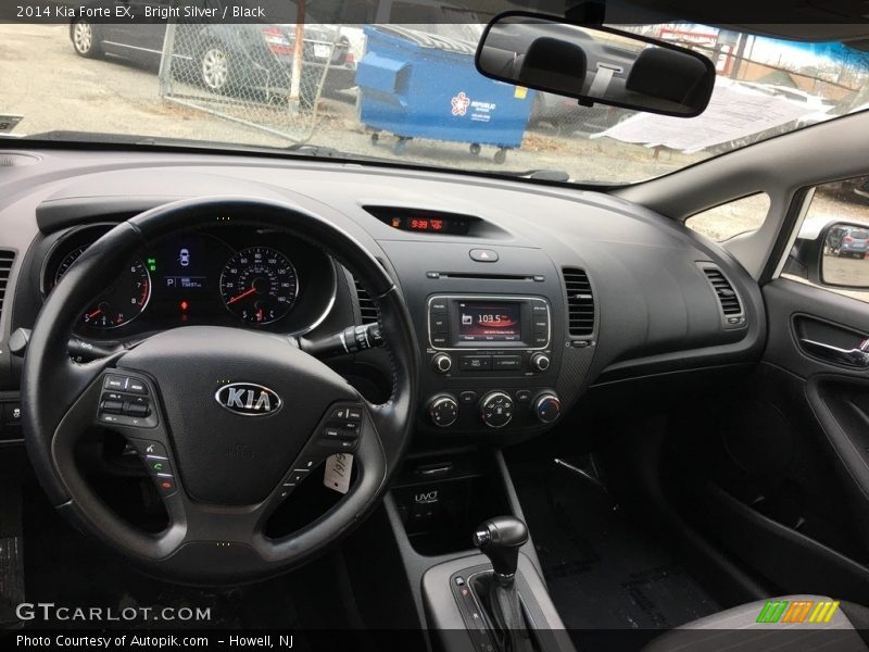 Bright Silver / Black 2014 Kia Forte EX