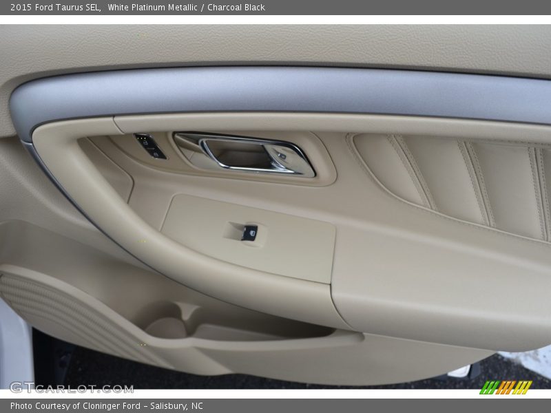 White Platinum Metallic / Charcoal Black 2015 Ford Taurus SEL