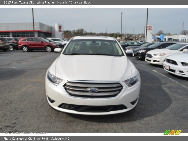 White Platinum Metallic / Charcoal Black 2015 Ford Taurus SEL