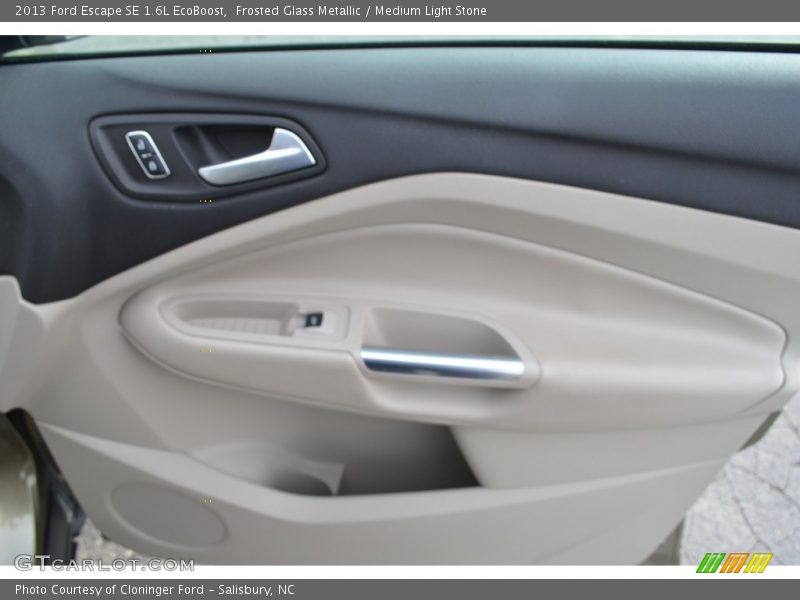 Frosted Glass Metallic / Medium Light Stone 2013 Ford Escape SE 1.6L EcoBoost