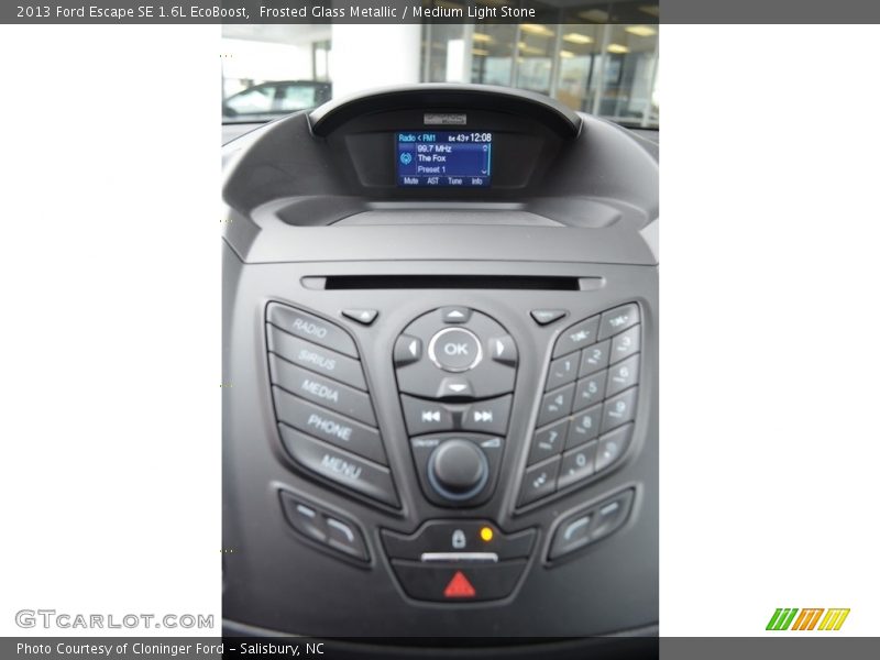 Frosted Glass Metallic / Medium Light Stone 2013 Ford Escape SE 1.6L EcoBoost
