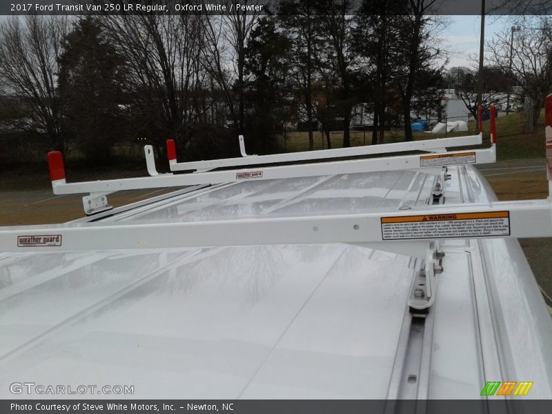 Oxford White / Pewter 2017 Ford Transit Van 250 LR Regular