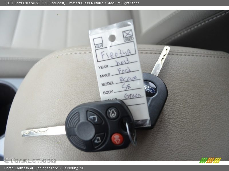 Frosted Glass Metallic / Medium Light Stone 2013 Ford Escape SE 1.6L EcoBoost
