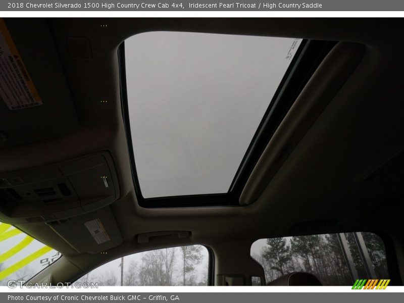 Iridescent Pearl Tricoat / High Country Saddle 2018 Chevrolet Silverado 1500 High Country Crew Cab 4x4