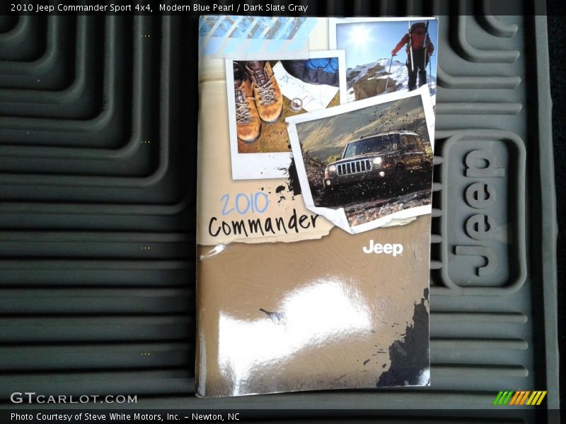 Modern Blue Pearl / Dark Slate Gray 2010 Jeep Commander Sport 4x4