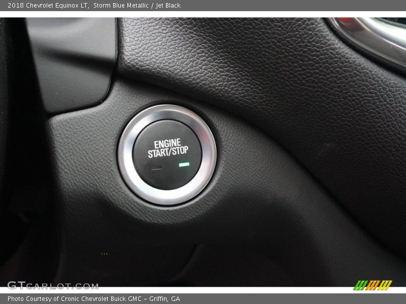 Storm Blue Metallic / Jet Black 2018 Chevrolet Equinox LT