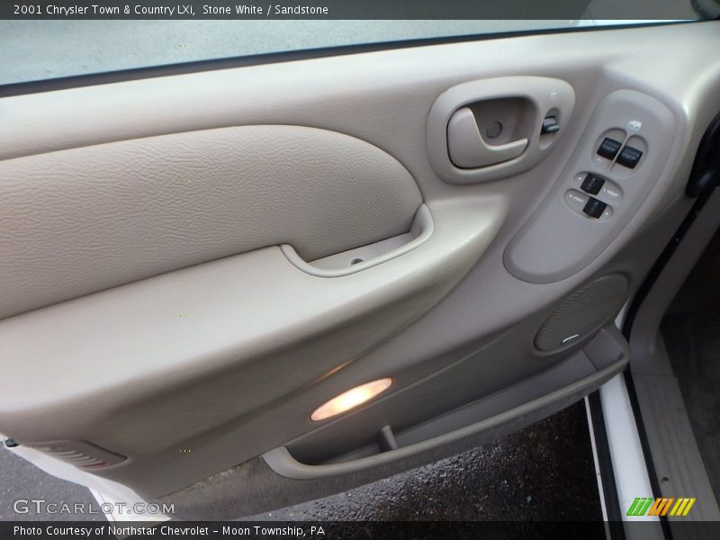 Stone White / Sandstone 2001 Chrysler Town & Country LXi