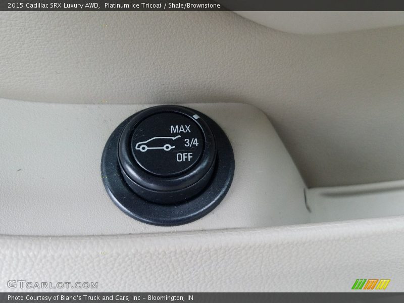 Platinum Ice Tricoat / Shale/Brownstone 2015 Cadillac SRX Luxury AWD