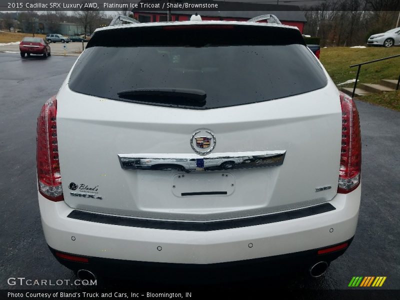 Platinum Ice Tricoat / Shale/Brownstone 2015 Cadillac SRX Luxury AWD
