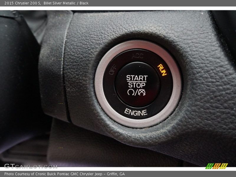 Billet Silver Metallic / Black 2015 Chrysler 200 S