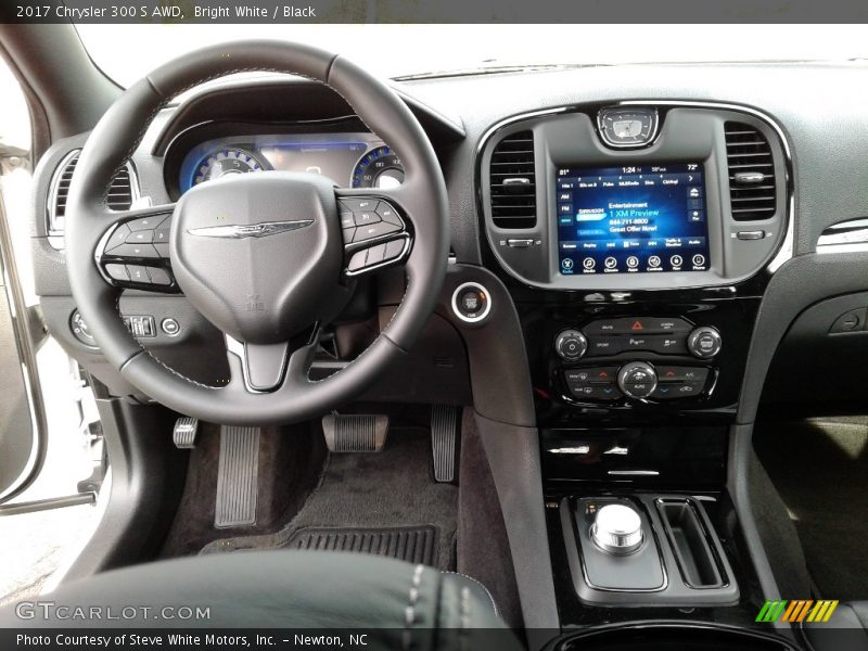 Bright White / Black 2017 Chrysler 300 S AWD