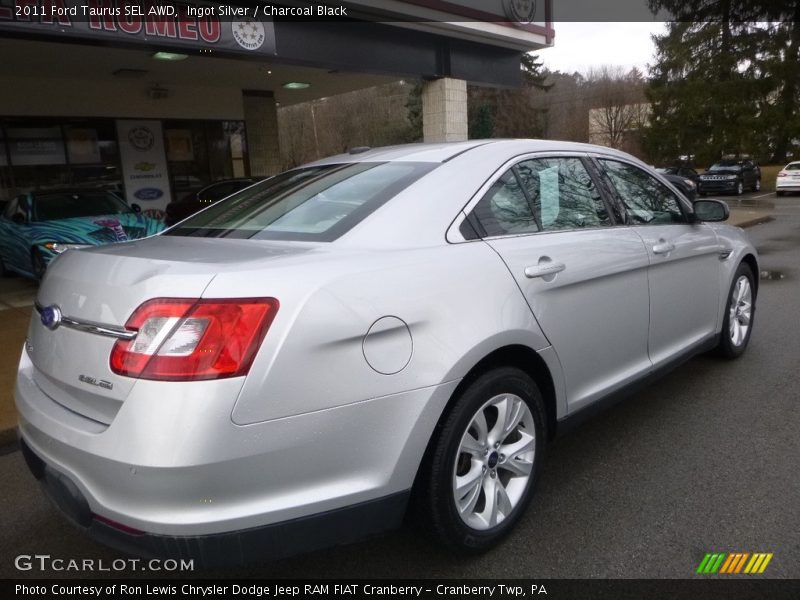 Ingot Silver / Charcoal Black 2011 Ford Taurus SEL AWD