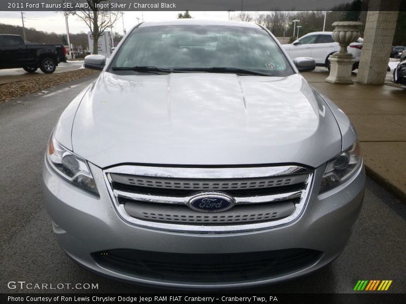 Ingot Silver / Charcoal Black 2011 Ford Taurus SEL AWD
