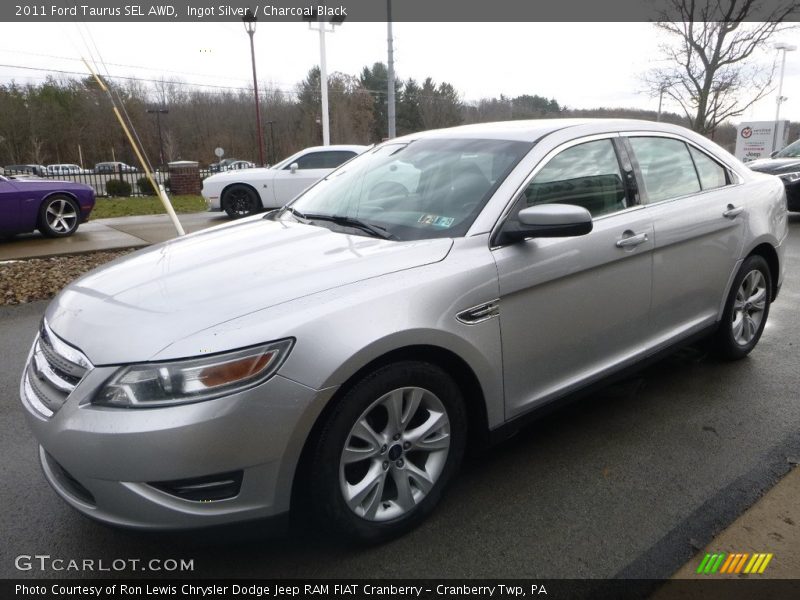 Ingot Silver / Charcoal Black 2011 Ford Taurus SEL AWD