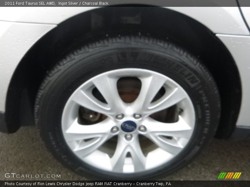 Ingot Silver / Charcoal Black 2011 Ford Taurus SEL AWD