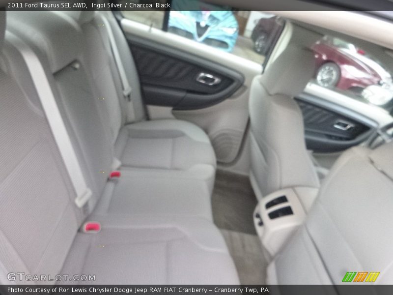 Ingot Silver / Charcoal Black 2011 Ford Taurus SEL AWD