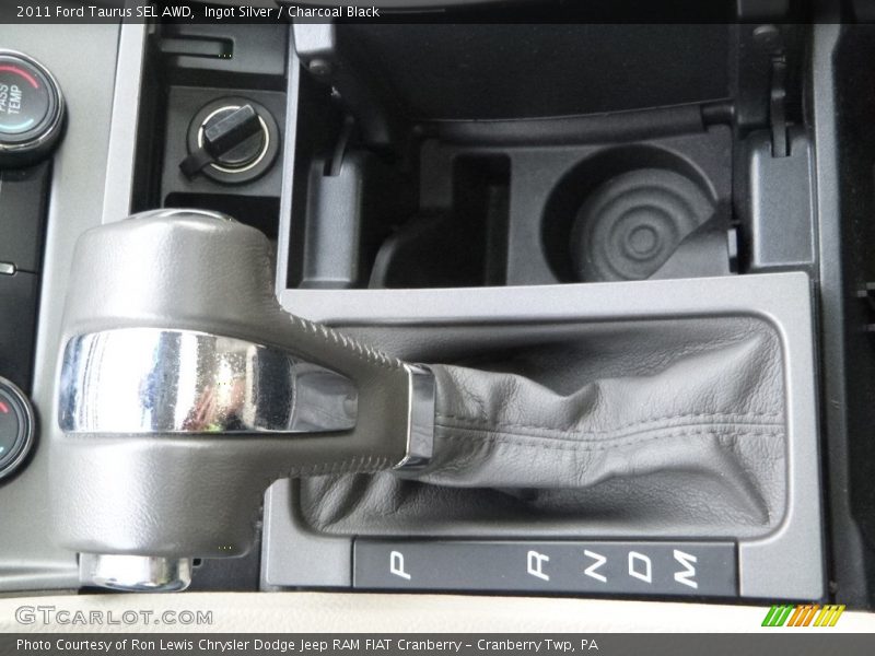 Ingot Silver / Charcoal Black 2011 Ford Taurus SEL AWD