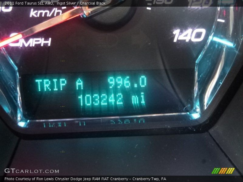 Ingot Silver / Charcoal Black 2011 Ford Taurus SEL AWD