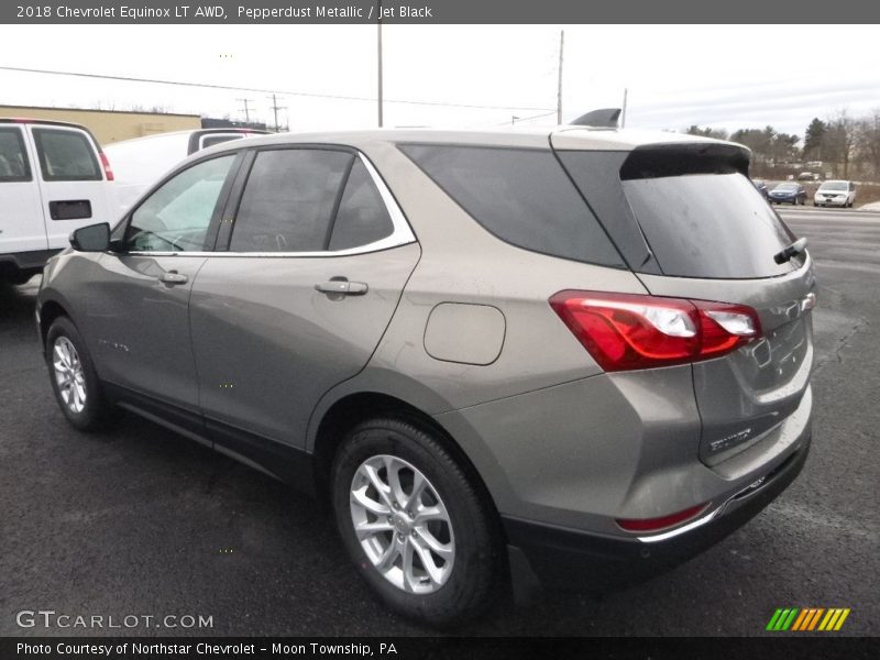 Pepperdust Metallic / Jet Black 2018 Chevrolet Equinox LT AWD
