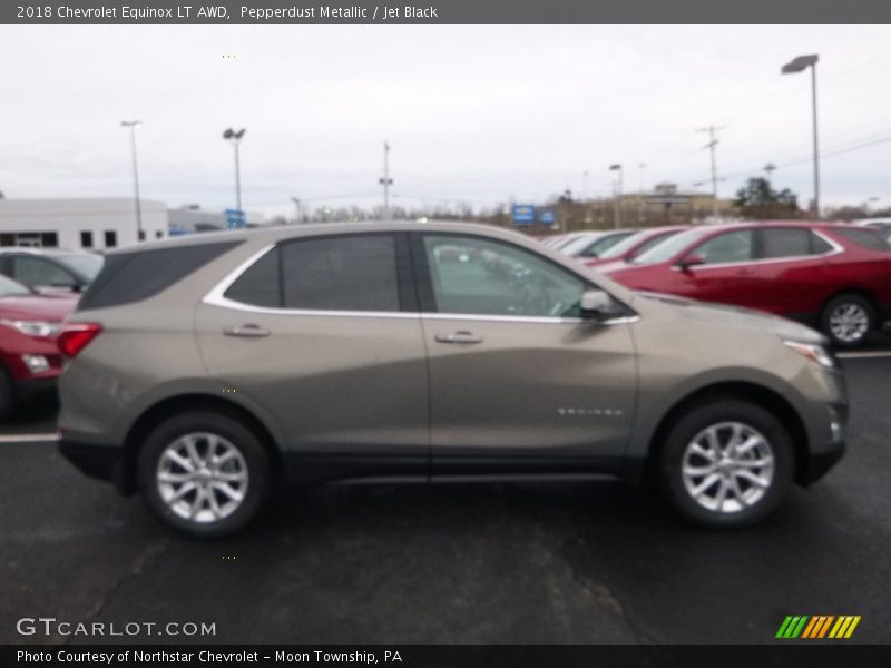 Pepperdust Metallic / Jet Black 2018 Chevrolet Equinox LT AWD