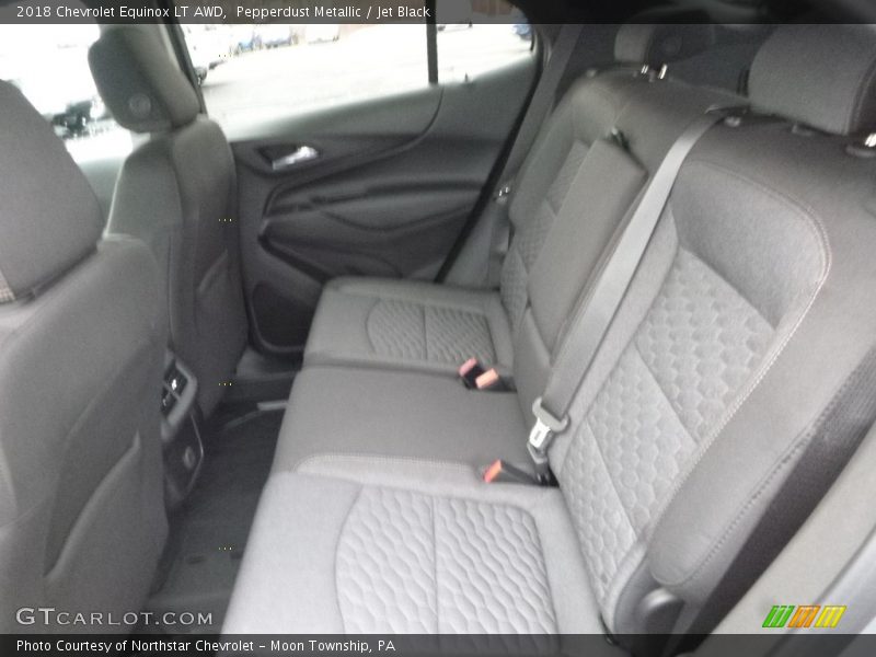 Pepperdust Metallic / Jet Black 2018 Chevrolet Equinox LT AWD