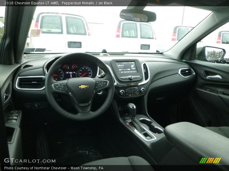 Pepperdust Metallic / Jet Black 2018 Chevrolet Equinox LT AWD